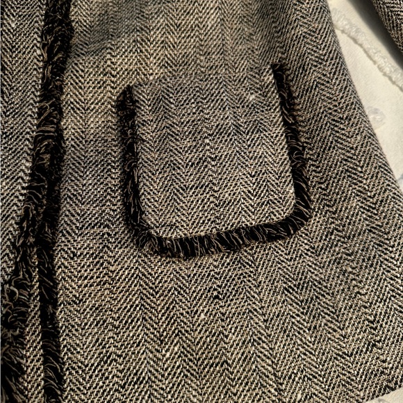 100% Silk Doncaster Women's Brown Blazer with Floral Accents - Picture 3 of 10